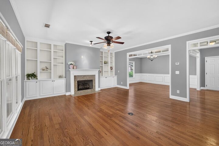 Property Photo:  8225 Majors Glen Court  GA 30041 