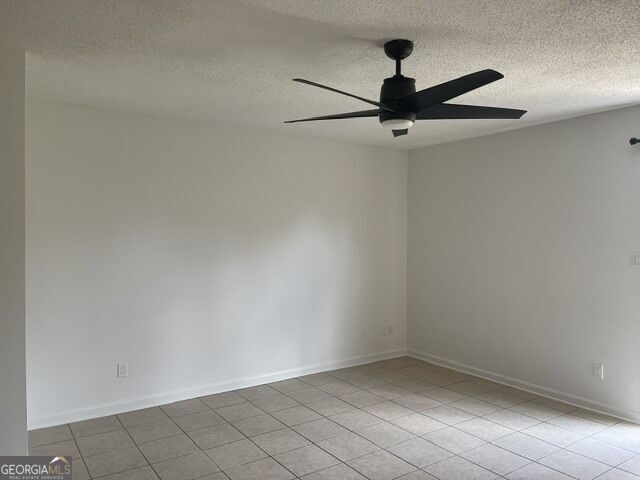 Property Photo:  3925 Mountain View Dr F4  GA 30566 