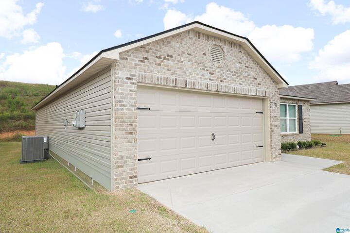 Property Photo:  700 Antler Way  AL 35096 