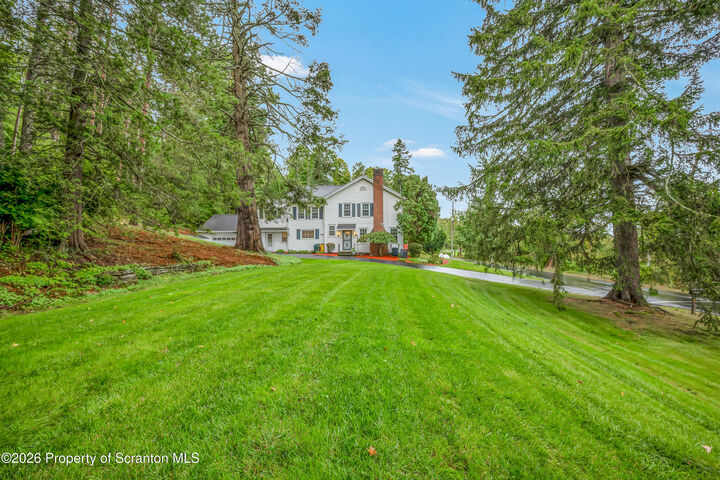 Property Photo: 436 Gravel Pond Road PA 18411