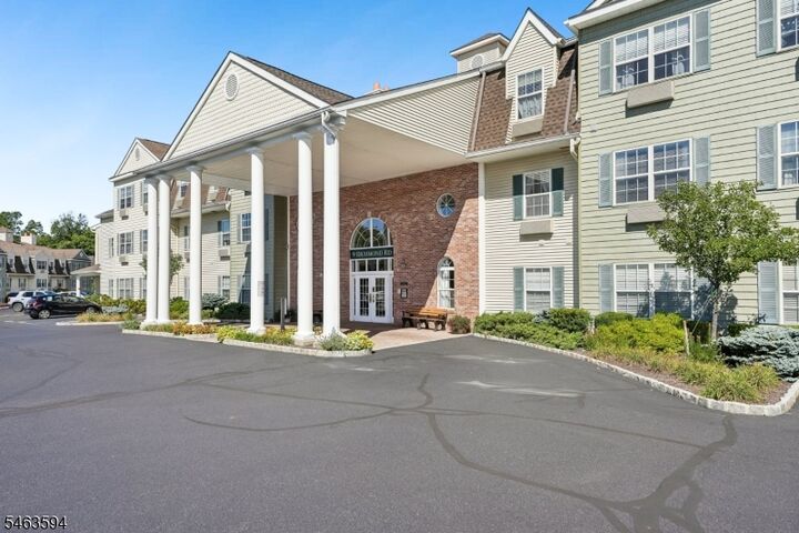 Property Photo:  9225 Richmond Rd 225  NJ 07480 