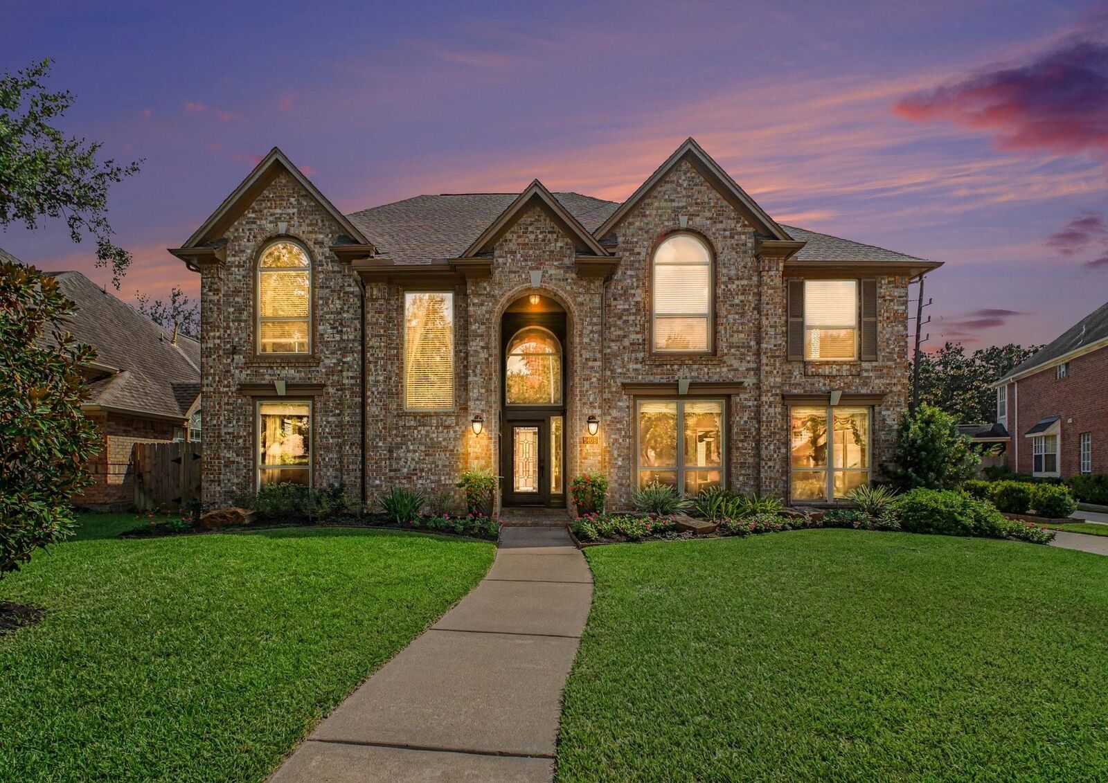 Property Photo: 5406 Brook Bend Drive TX 77479