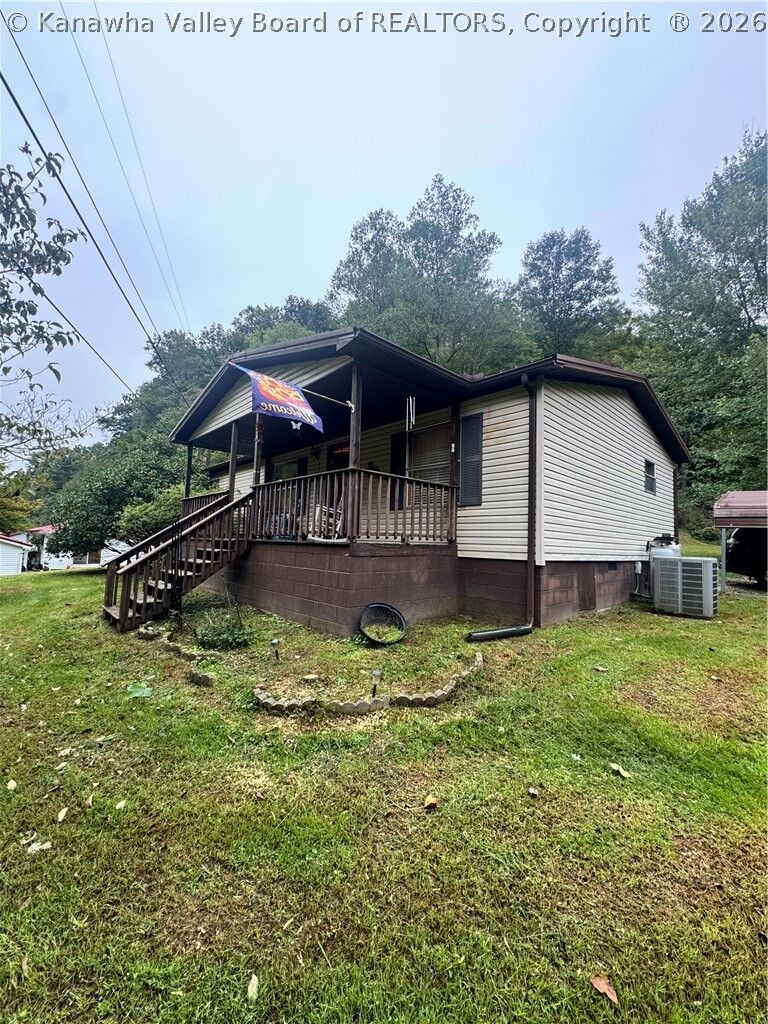 Property Photo: 863 Brushy Fork Road WV 25508