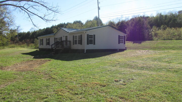 Property Photo:  305 Gills Branch Road  KY 40359 