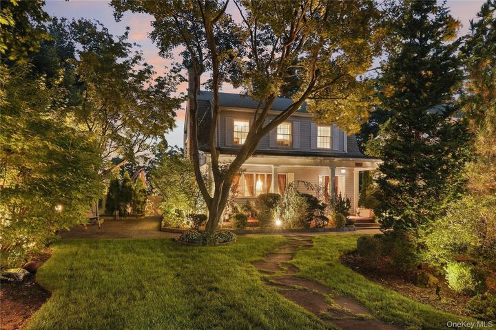 Property Photo:  25161 Gaskell Road  NY 11362 