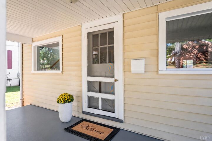 Property Photo:  6106 Igloe Drive  VA 24502 