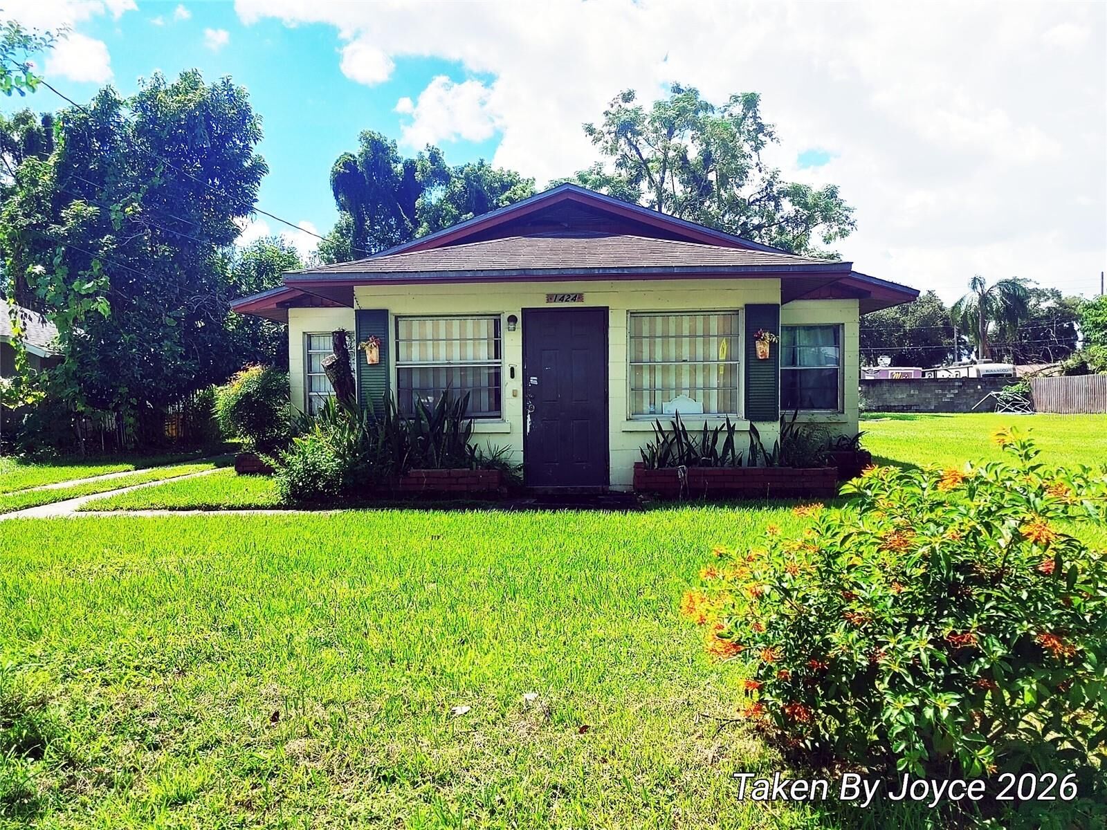 Property Photo:  1424 W Kaley Avenue  FL 32805 