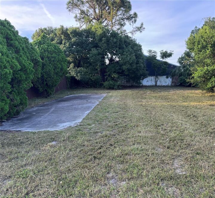 Property Photo:  6514 Celeste Lane  FL 34653 