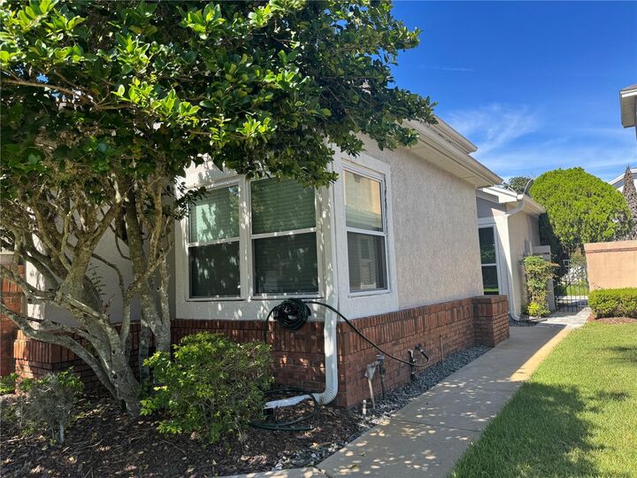 Property Photo: 14442 Mandolin Drive FL 32837