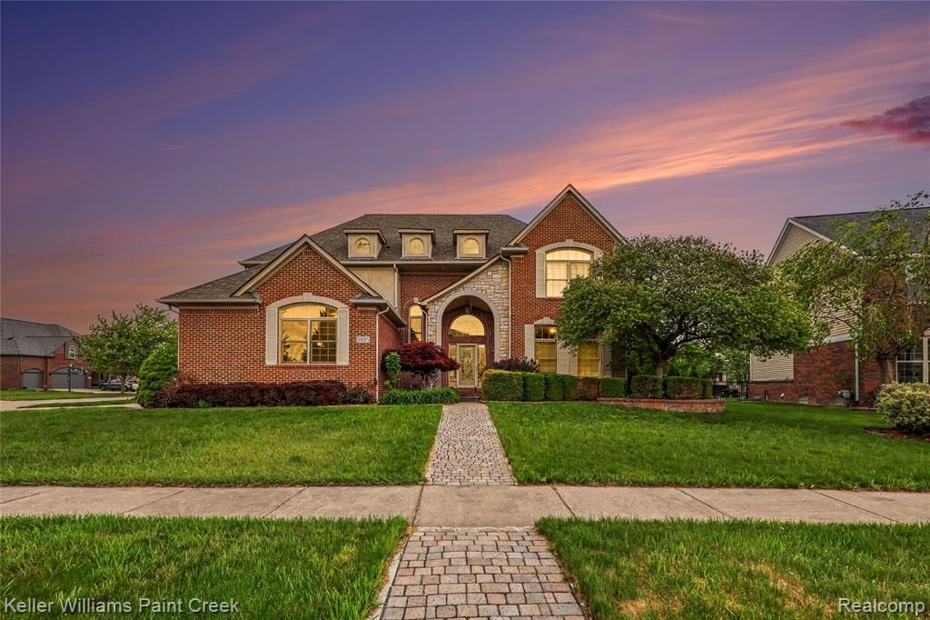 Property Photo: 21257 Gentry Drive MI 48044 1854