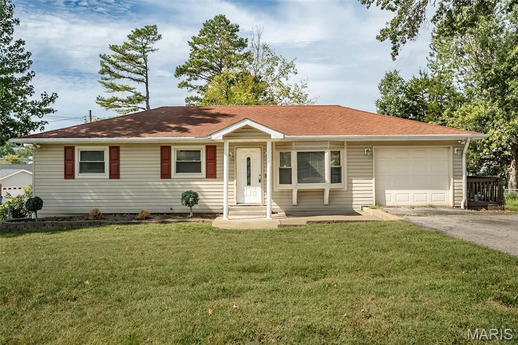 Property Photo:  4345 Ringer Road  MO 63129 