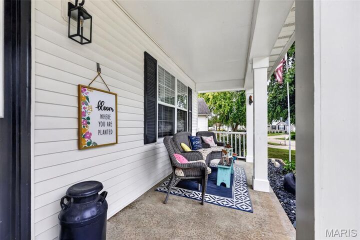 Property Photo:  2750 Red Cedar Parc Drive  MO 63368 