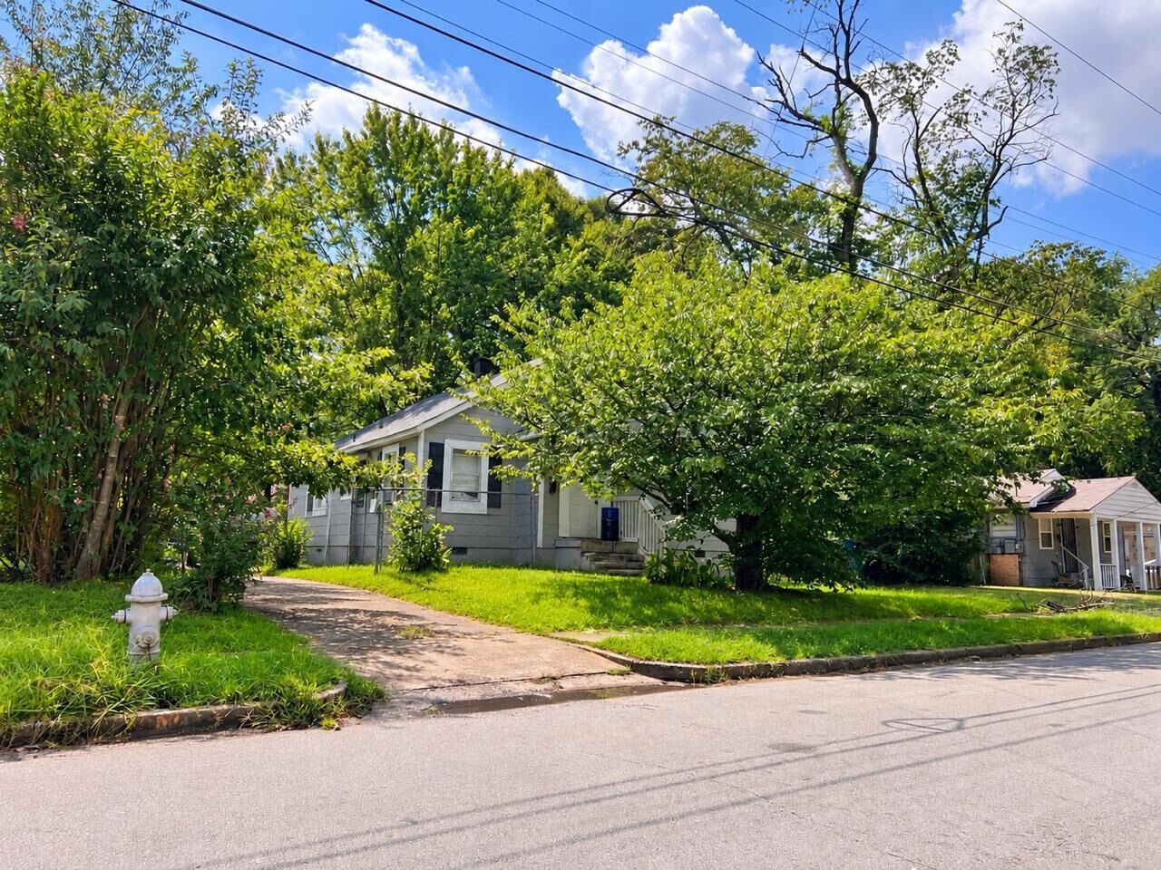 Property Photo: 3581 Rockwood Ave TN 38122