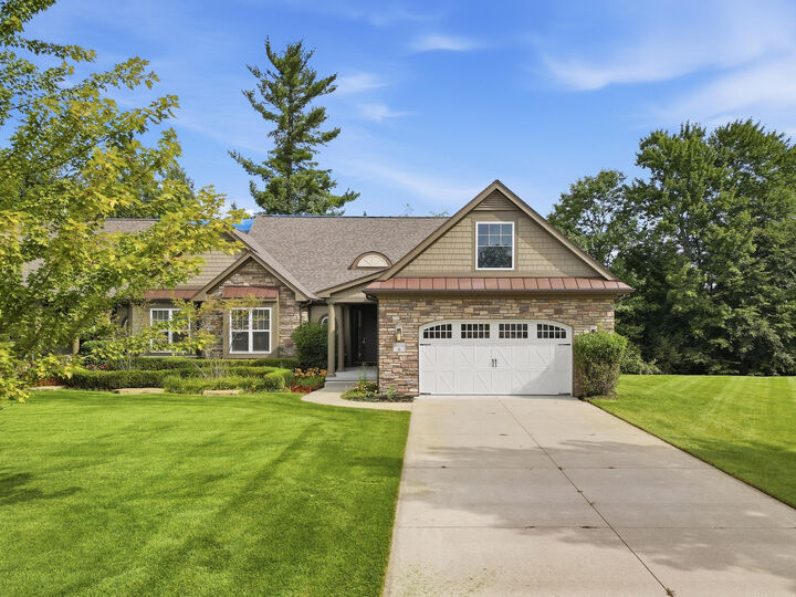 Property Photo:  12176 Tullymore Drive  MI 49346 
