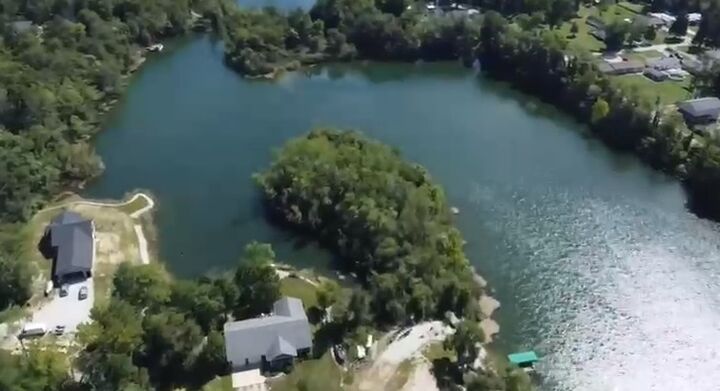Property Photo: 202 Maple Leaf Trail Point IL 61834
