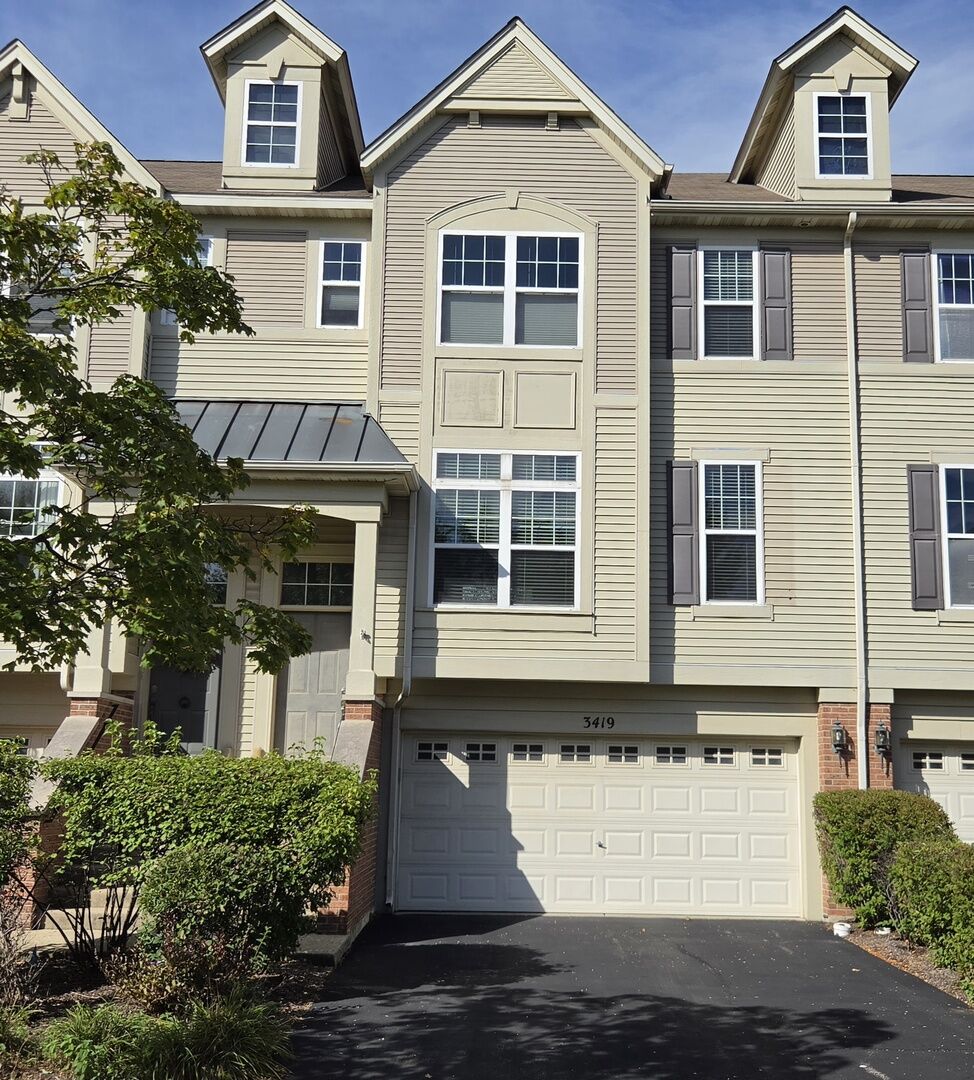 Property Photo: 3419 Bradbury Circle IL 60504