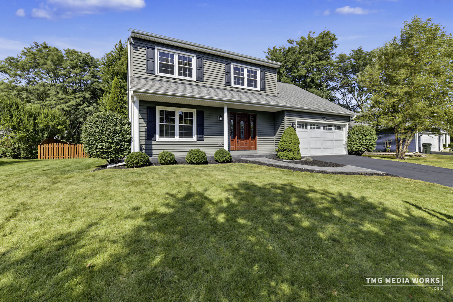 Property Photo: 2820 Springdale Circle IL 60564