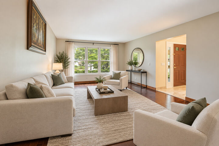 Property Photo: 77 Montclair Road IL 60061