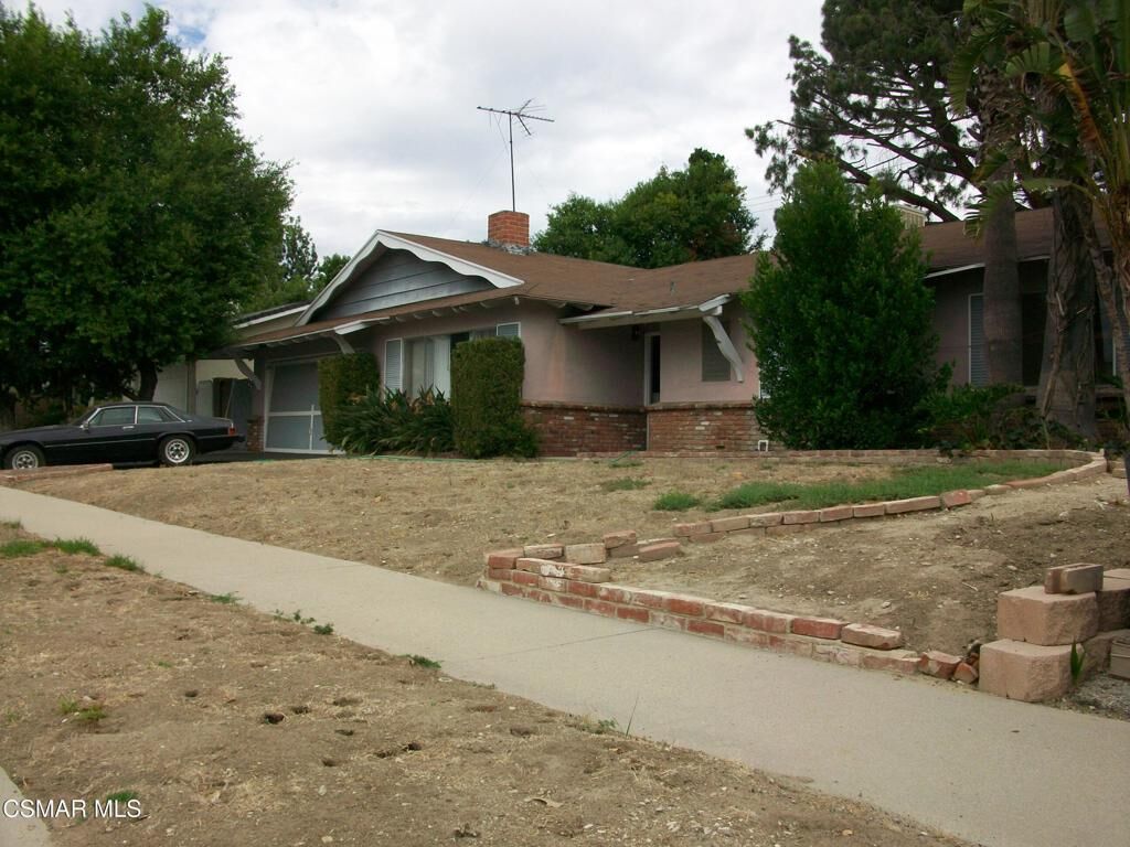 Property Photo:  1534 Olympic Street  CA 93063 
