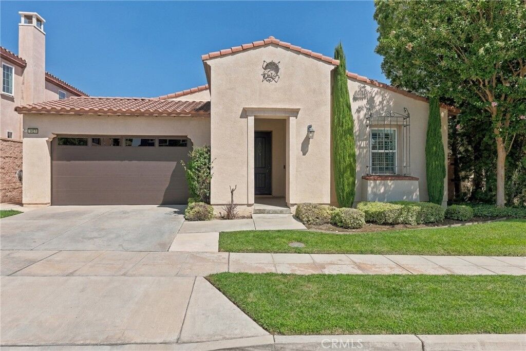 Property Photo:  1451 Cole Lane  CA 91784 