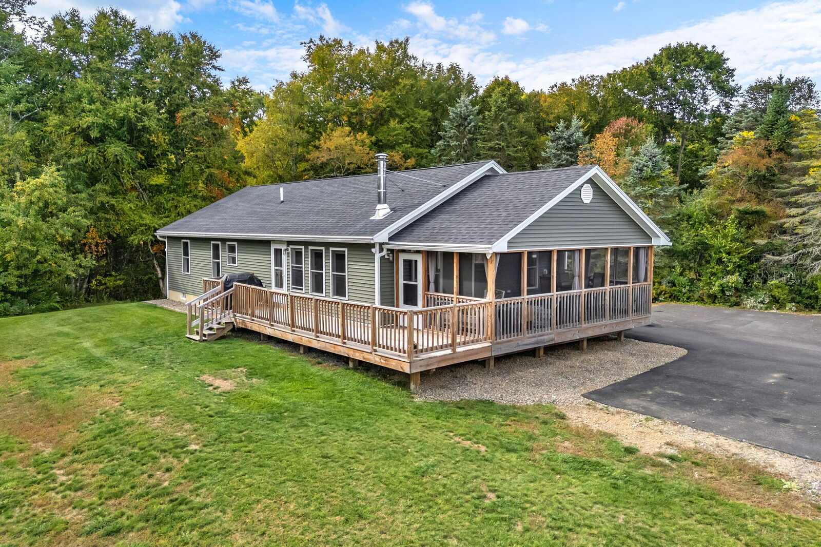 Property Photo:  75 Station Street  ME 04981 