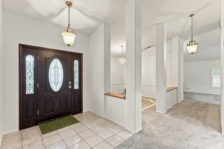 Property Photo: 8908 Royal Gate Way CA 95624