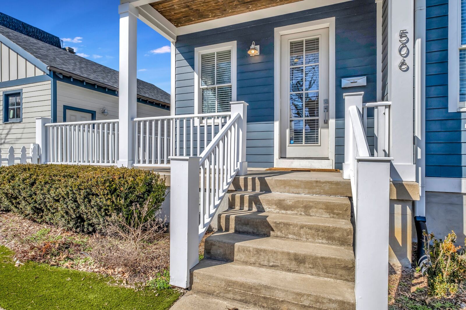 Property Photo:  506 Garfield St  TN 37208 