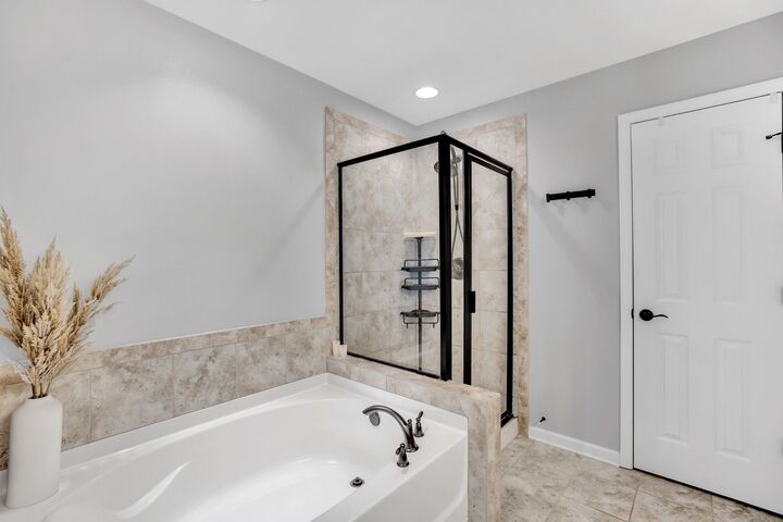 Property Photo:  114 Suggs Dr  TN 37087 