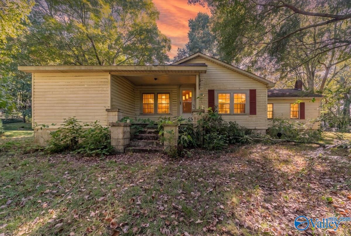 Property Photo:  6087 US Highway 278 W  AL 35057 