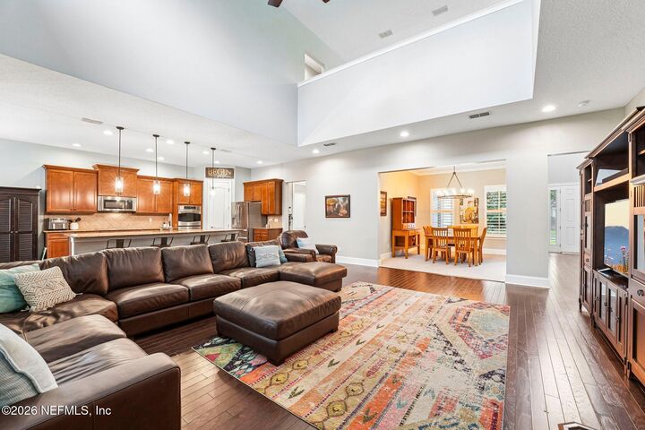 Property Photo:  1685 Fenton Avenue  FL 32259 