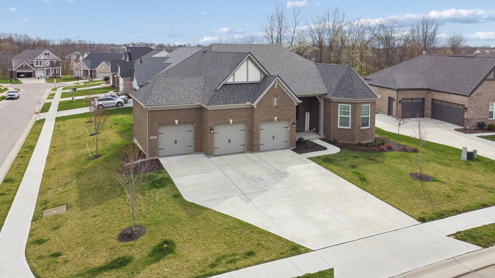 Property Photo:  10400 Brookhurst Lane  KY 41091 