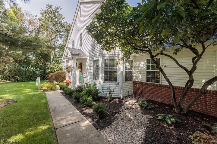 Property Photo:  2114 W Reserve Circle  OH 44011 