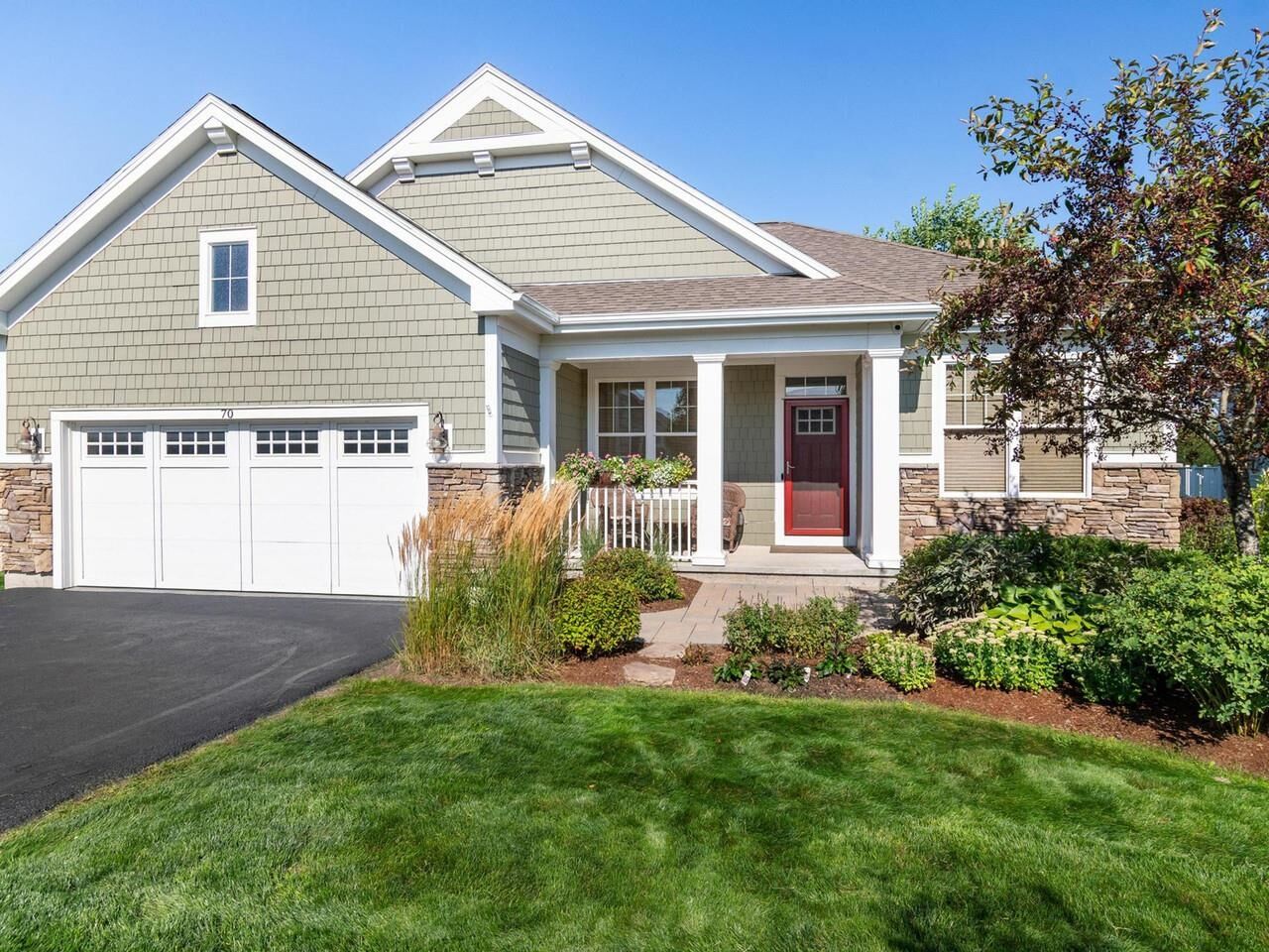 Property Photo: 70 Dunmore Lane VT 05495