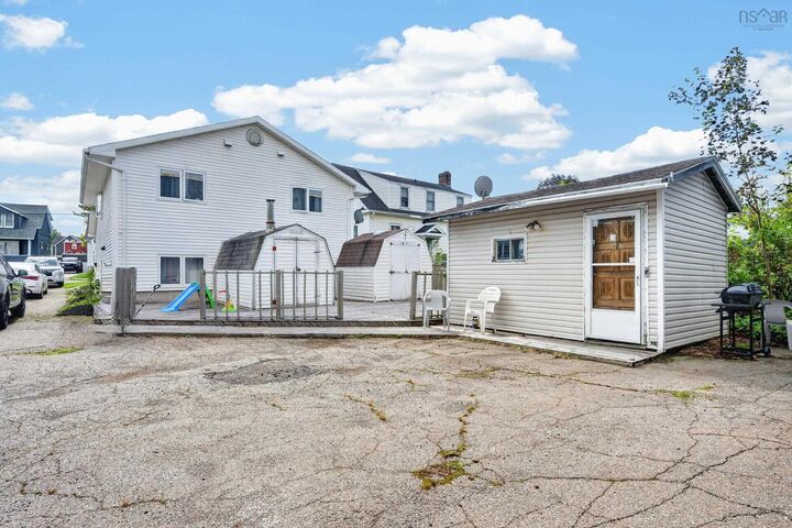 Property Photo:  52 Richardson Street Avenue  NS B1S 2Z2 