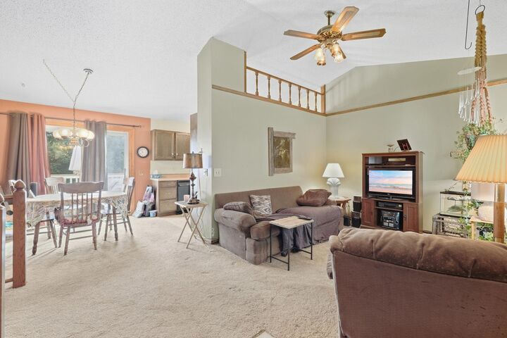 Property Photo:  4272 Sun Cliff Road  MN 55122 