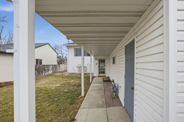 Property Photo:  2155 4th Avenue E  ND 58078 