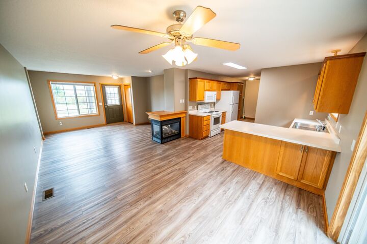 Property Photo: 733 Baylee Place SW MN 55963
