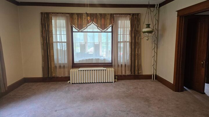 Property Photo:  122 Woodland Avenue  MN 56031 
