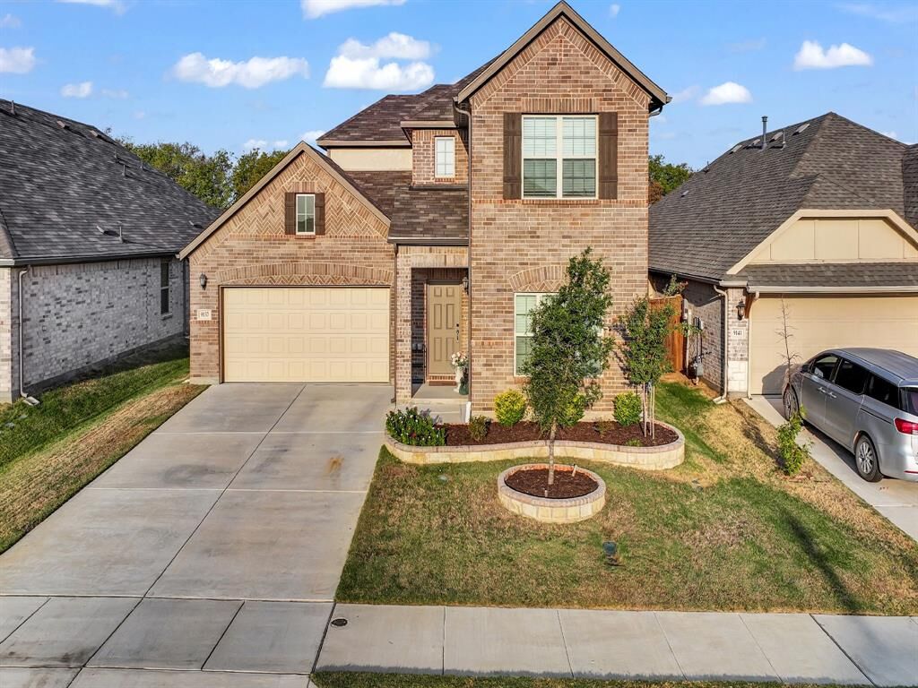 Property Photo: 9137 Rock Nettle Drive TX 76131