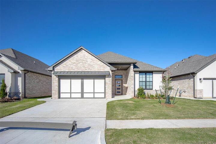 Property Photo:  3017 SW 133rd Terrace  OK 73170 