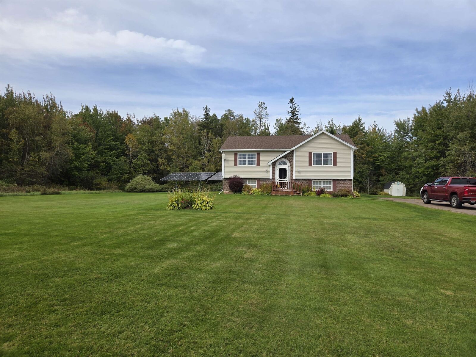Property Photo:  590 Duvar Road  PE C0B 1V0 