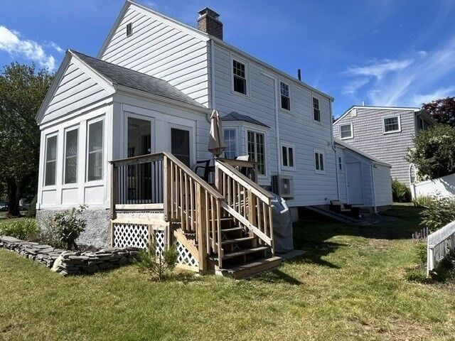 Property Photo:  28 Cobb Ln  MA 01904 