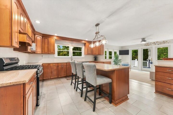 Property Photo:  276 East Street  MA 02043 