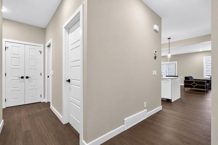 Property Photo:  66 Belmont Manor SW  AB T2X 5E4 