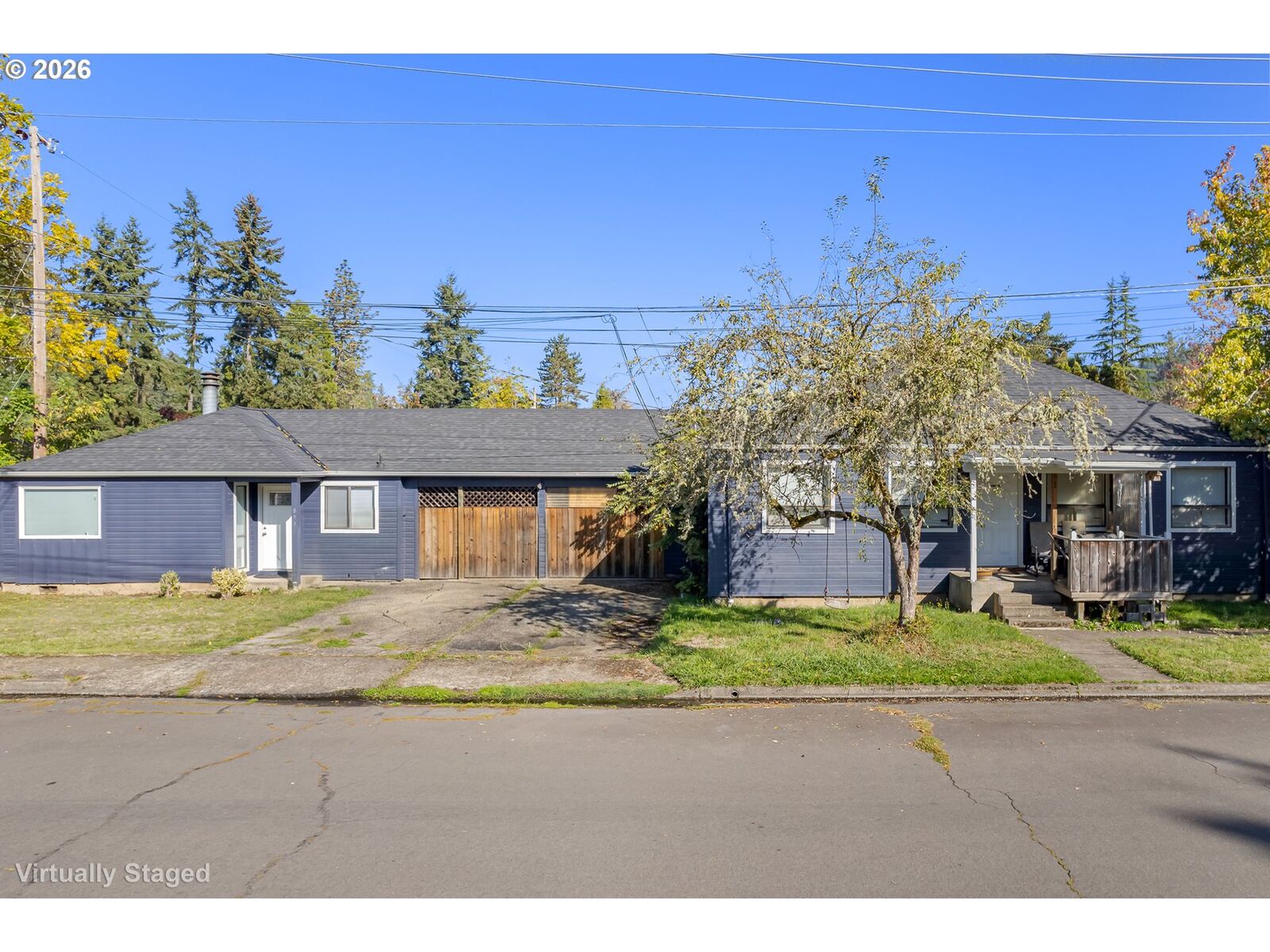 Property Photo:  893 Sprague St  OR 97405 
