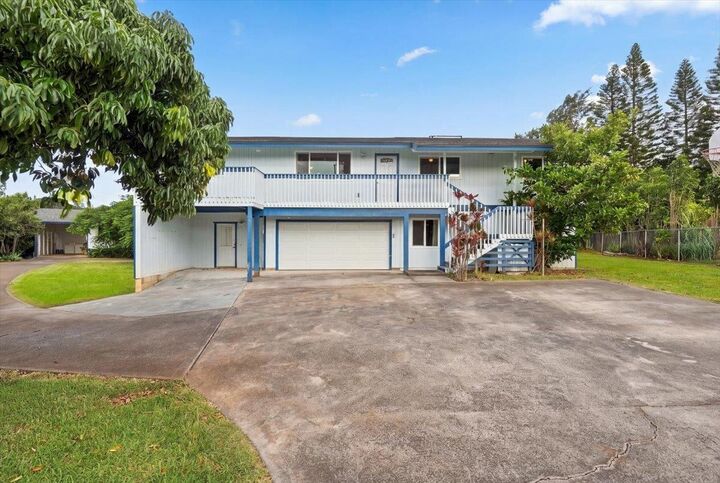 Property Photo:  328 Kaomi Pl  HI 96768 