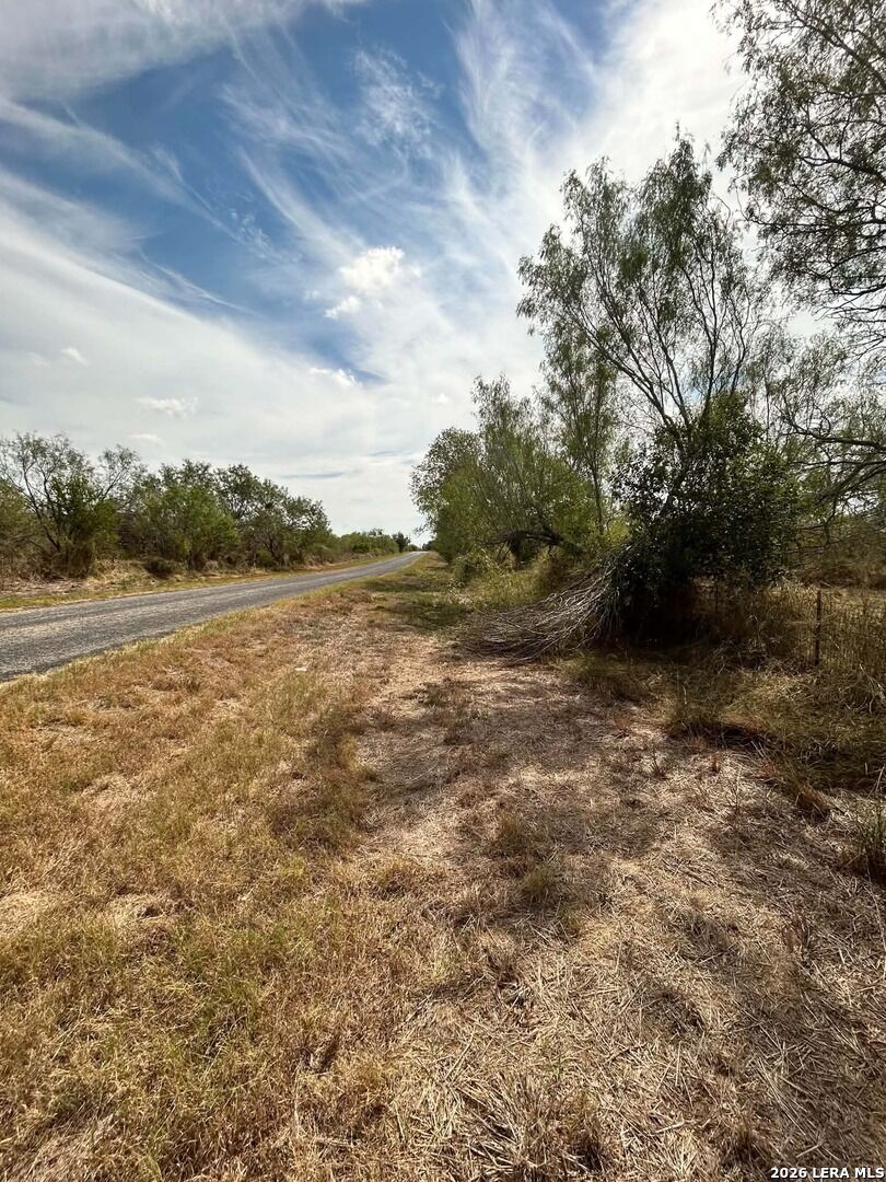 Property Photo: 303 E North St TX 78064