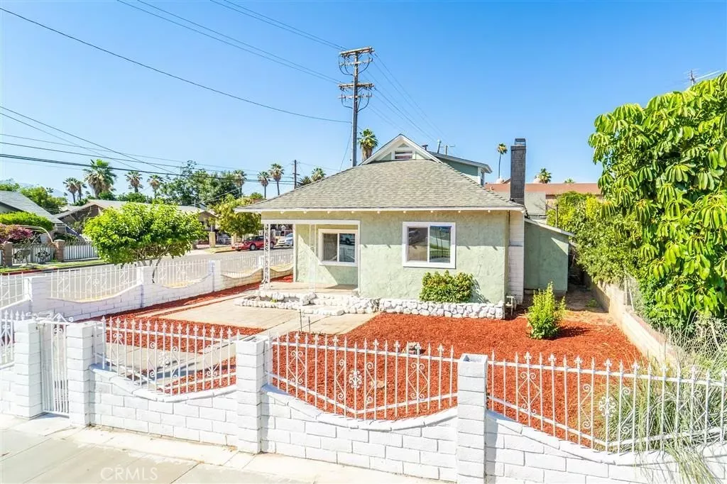 Property Photo:  2891 10th  CA 92507 
