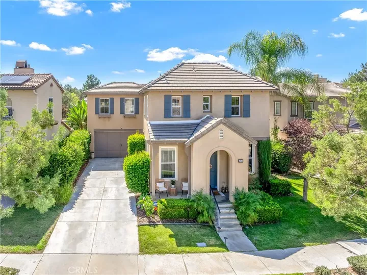Property Photo: 40249 Danbury Court CA 92591