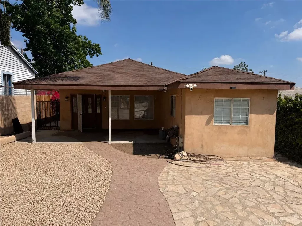 Property Photo:  13210 Raven  CA 91342 